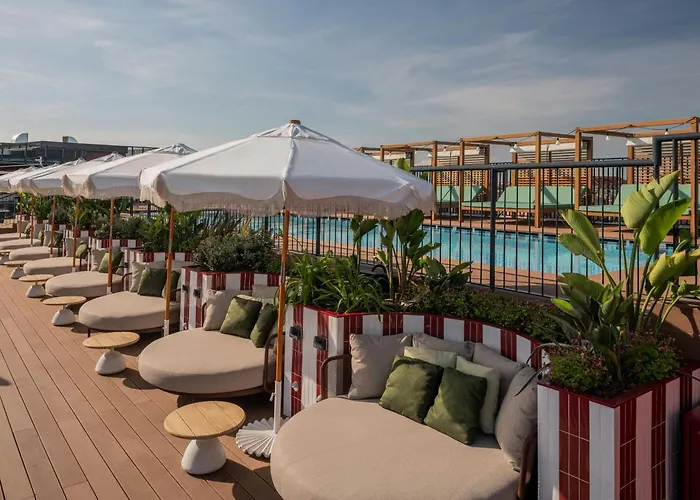 Otel The Social Hub